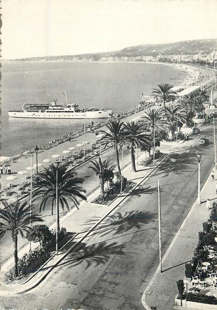 Nice - Promenade dos Ingleses — vista do mar e do navio — L. Gilletta et Cie, NICE - 13. - Frente