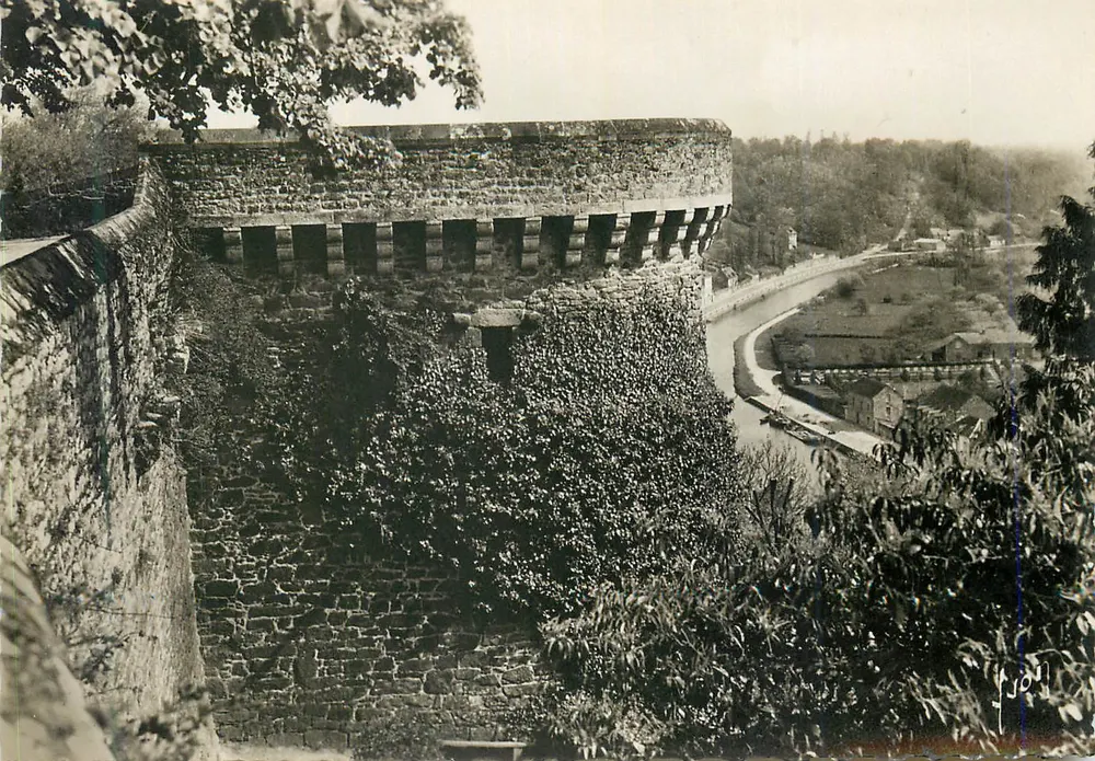 Dinan (Côtes-du-Nord) — Torre Ste-Catherine — Éditions d'Art Yvon - Frente