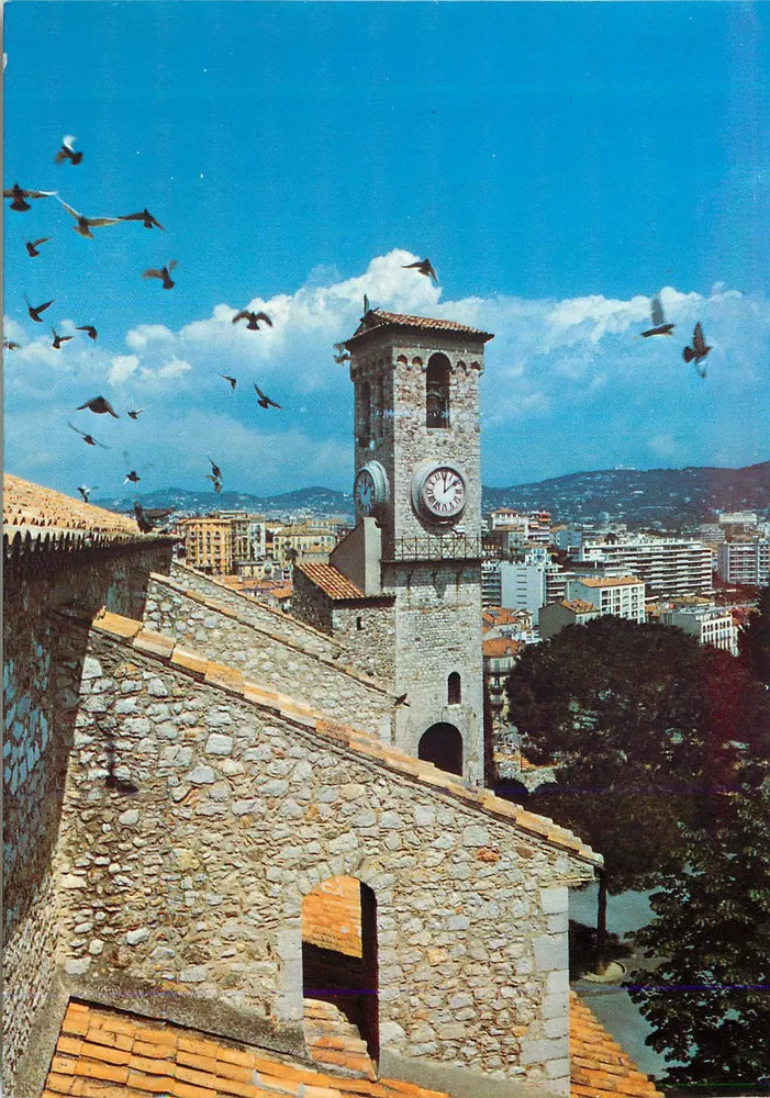 Cannes - O campanário do Suquet — Foto FROSSARD, n°06110 - Frente