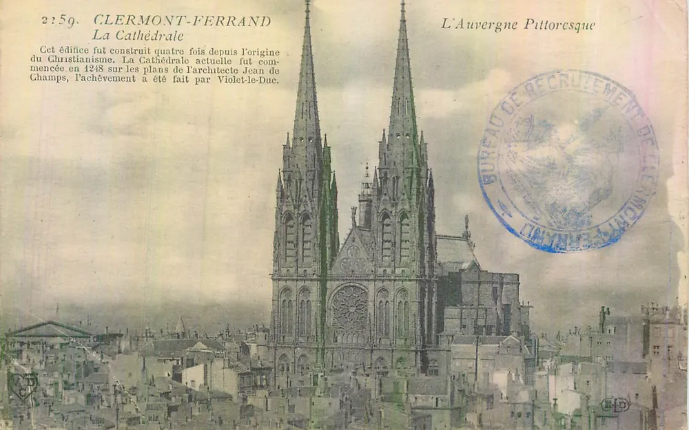 Clermont-Ferrand — A Catedral — A Auvergne Pittoresca - Frente