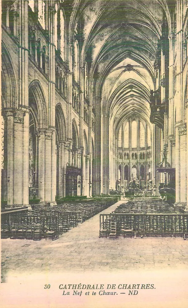 Cattedrale di Chartres — La Nave e il Presbiterio — ND - Recto