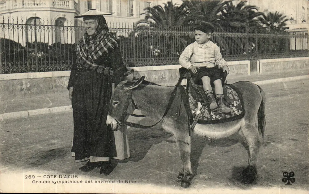 Grupo simpático — Côte d'Azur, arredores de Nice — MIT (n° 269) - Frente