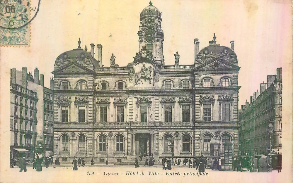 Lyon — Hôtel de Ville — Entrée principale — Éditeur Paris, n° 159 - Recto