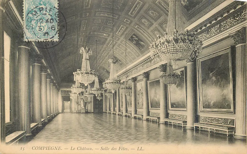 Compiègne — O Castelo — Sala das Festas — LL. - Frente