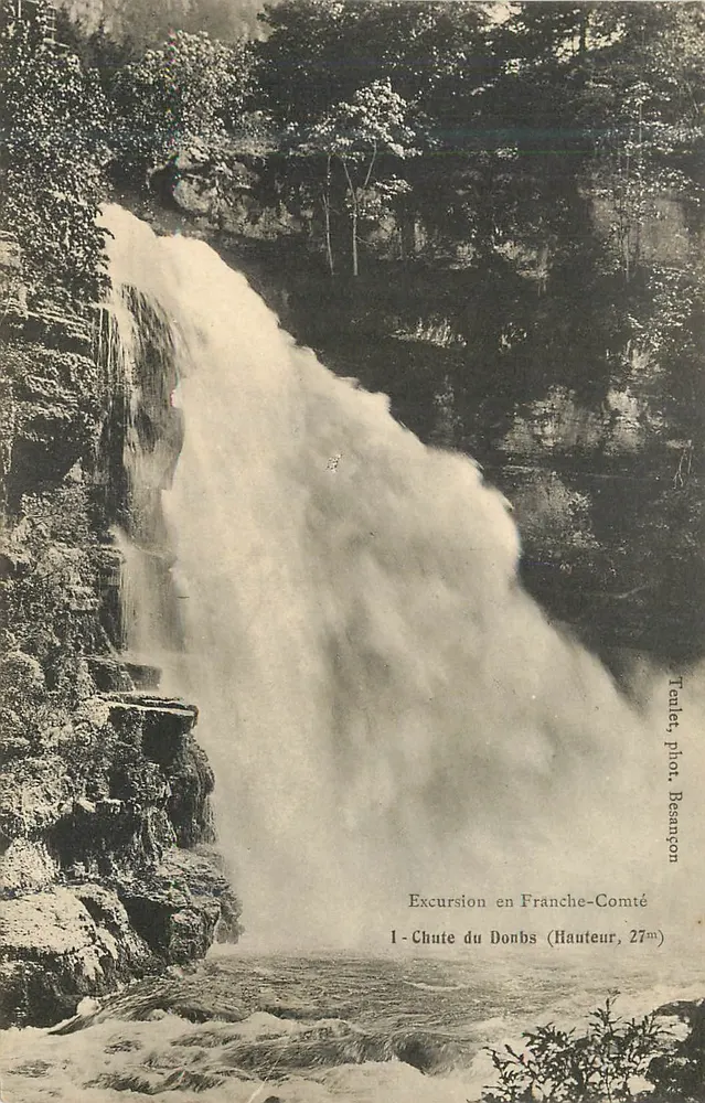 Cachoeira do Donbs — Franche-Comté — fot. Besançon, n°1 - Frente