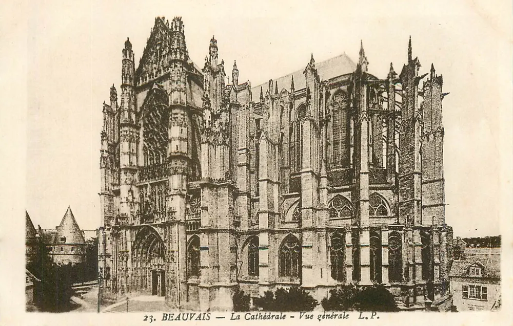 Beauvais — A Catedral — Vista geral — L.P. - Frente