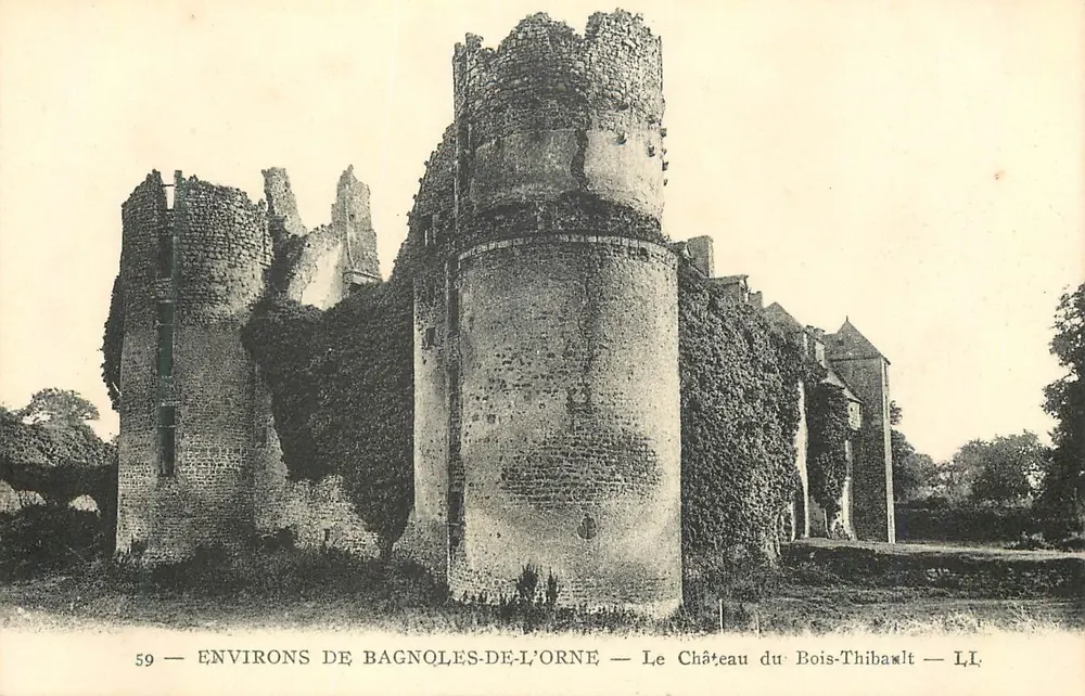 Ruines du Château du Bois-Thibault — Environs de Bagnolès-de-l'Orne — n°59 - Recto