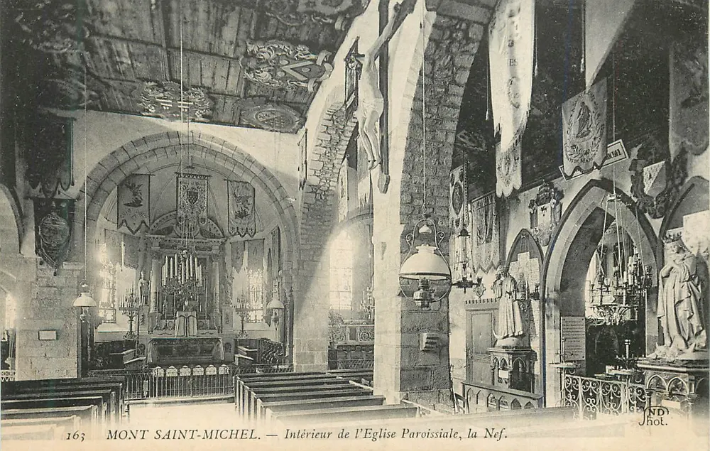 Mont Saint-Michel — Innenansicht der Pfarrkirche, der Kirchenschiff — ND Fotografie - Vorderseite