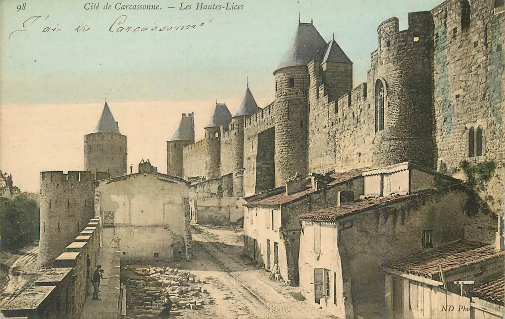 Cidade de Carcassonne — As Hautes-Lices — ND Photo - Frente