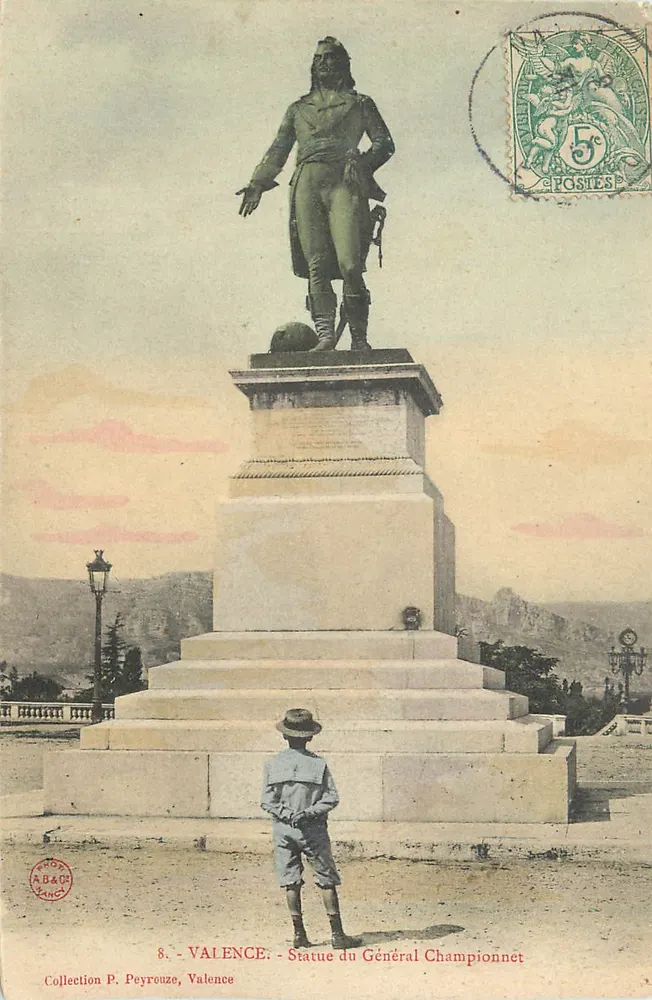 Valência - Estátua do Geral Championnet — Coleção P. Peyrouze, n°8 - Frente