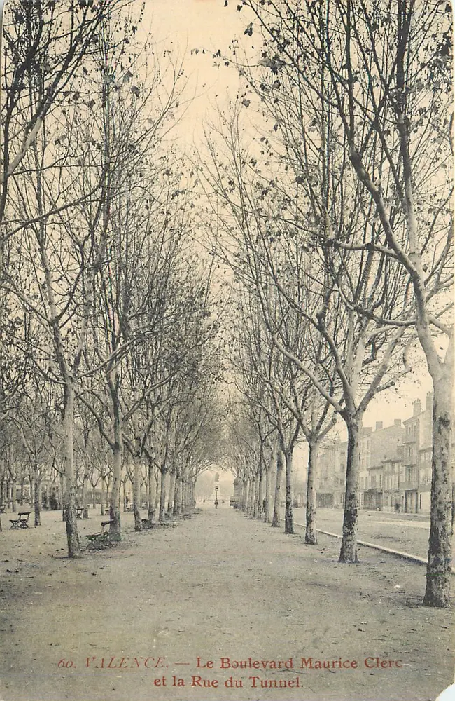 Valence — Le Boulevard Maurice Clerc et la Rue du Tunnel — éditeur non identifié, n° 60 - Recto