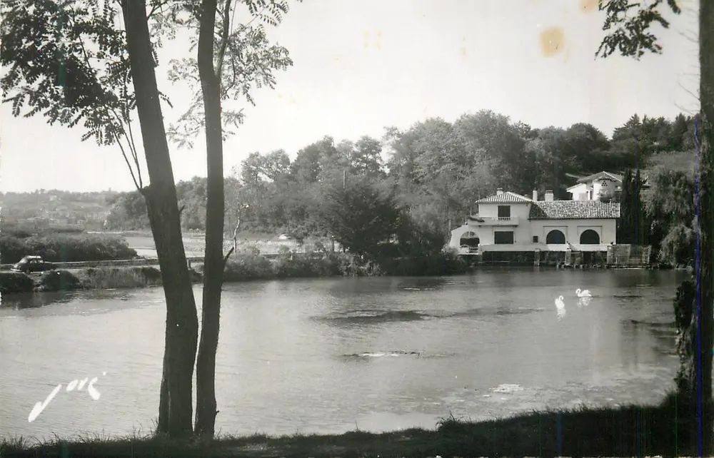 Lago de Chantaco — Saint-Jean-de-Luz (B.P.) — Edições JOVE - Pau - Frente
