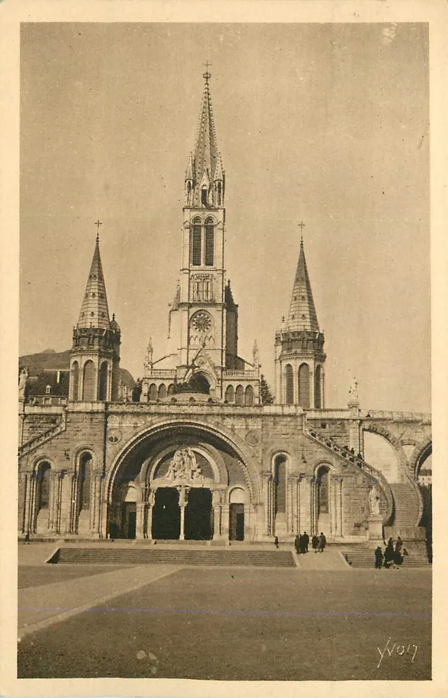 A Basílica de Lourdes — As Bernadetas em Lourdes — Edição Yvon - Frente