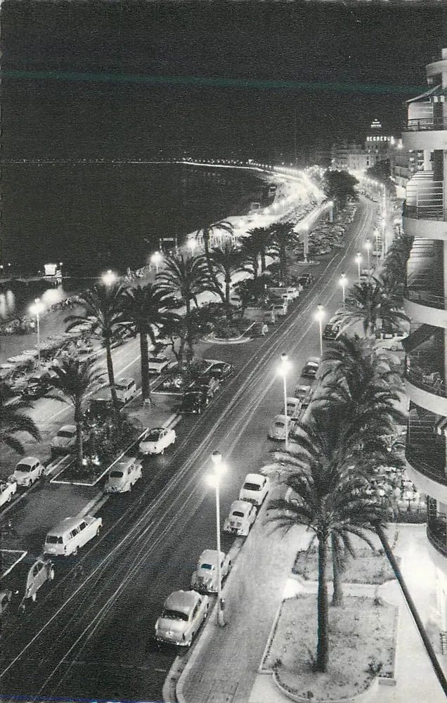 Vista noturna da promenade dos Ingleses em Nice — editada por L. Gilletta e Cie, Nice - Frente