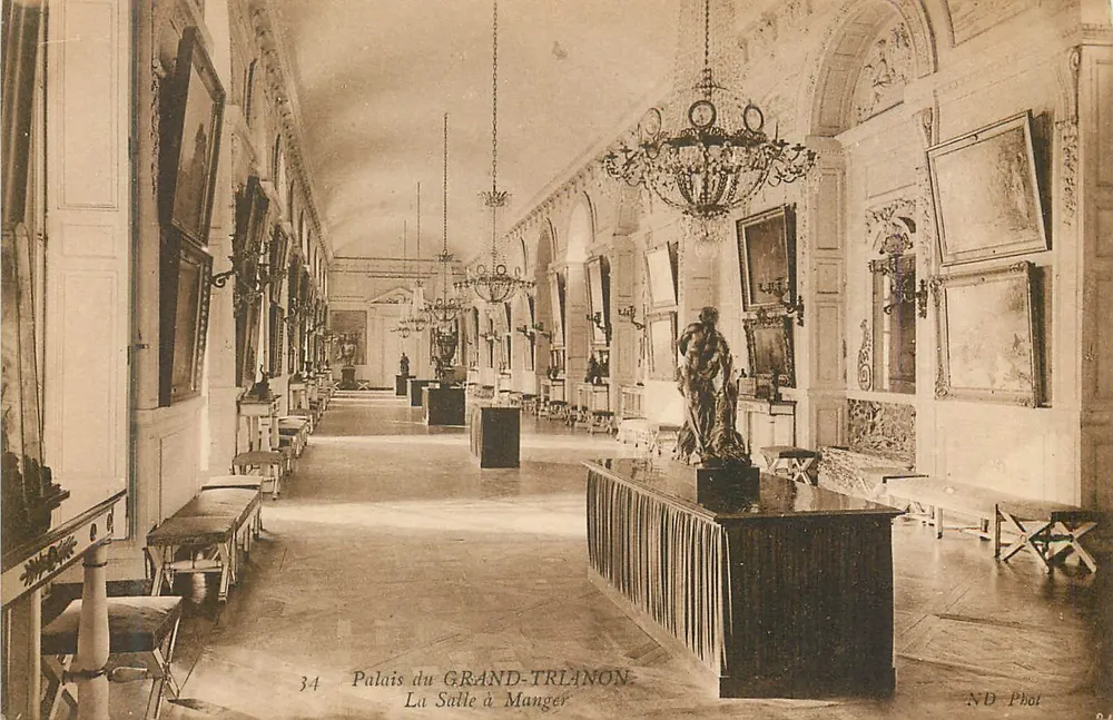 Palast des GRAND-TRLANON — Das Speisezimmer — ND Phot, n°34 - Vorderseite