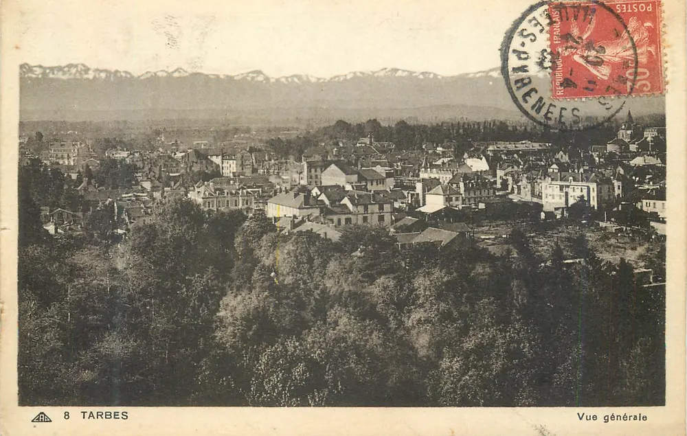 Tarbes — Vista geral — 8 TARBES - Frente