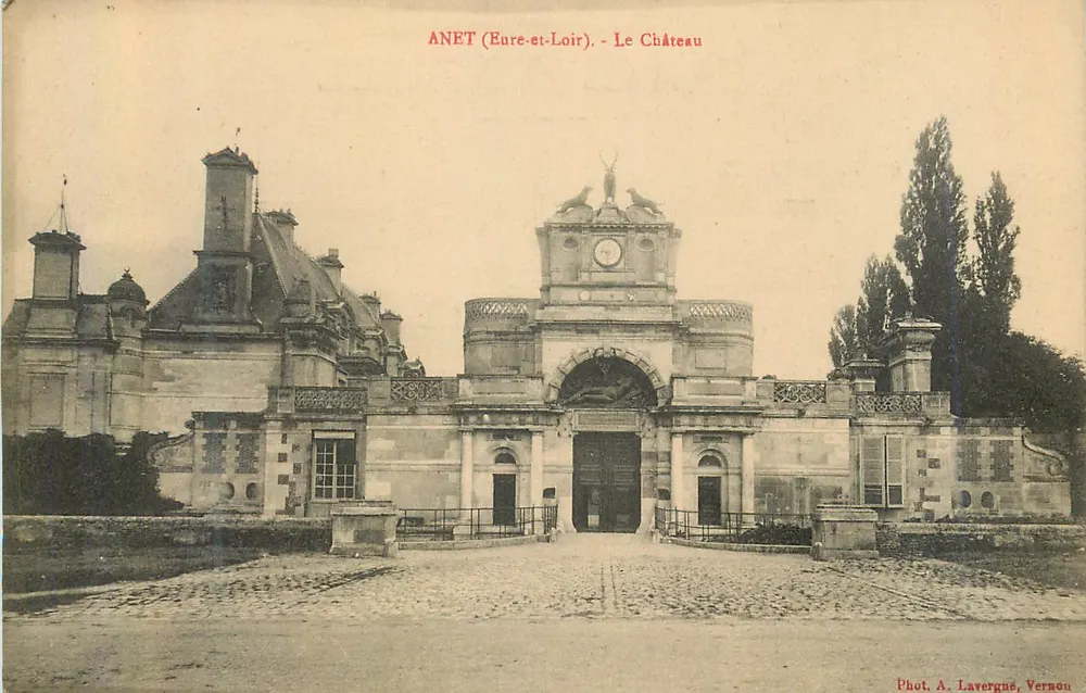 Anet (Eure-et-Loir) - O Castelo — Fot. A. Lavergne, Vernou - Frente