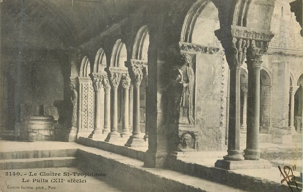 Het Cloister van Sint-Trofimé — Het Putje (12e eeuw) — Uitgever Galetta, Nizza, n° 3140 - Voorkant