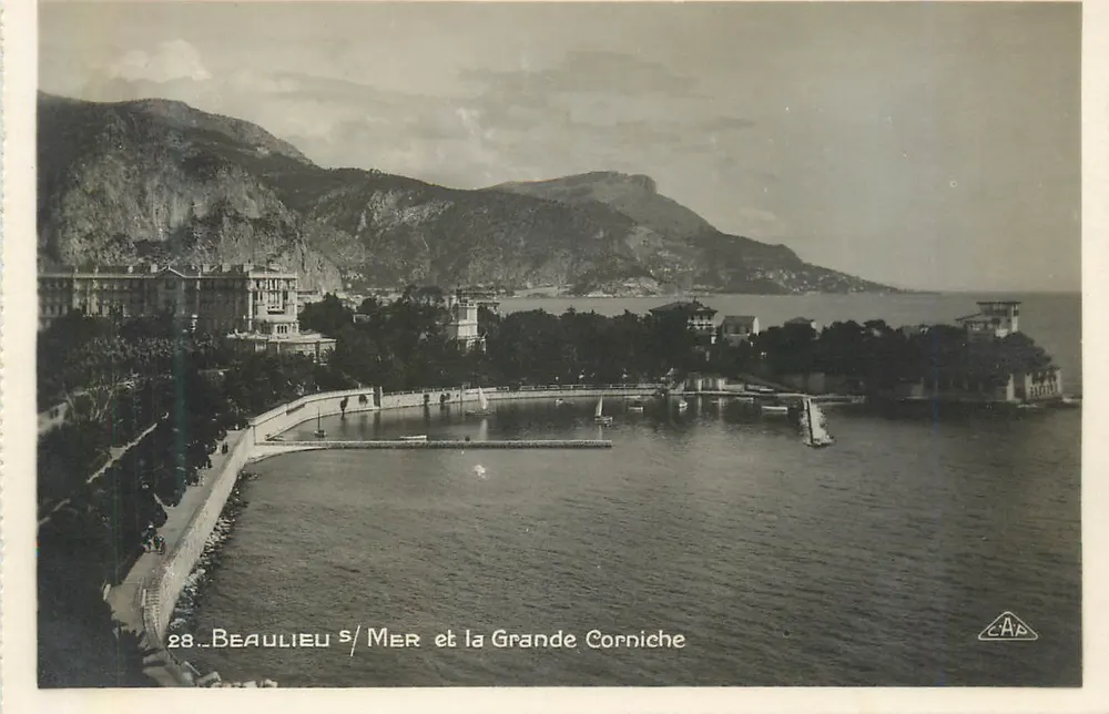 Beaulieu-sur-Mer e a Grande Corniche — C.A.P. n°28 - Frente