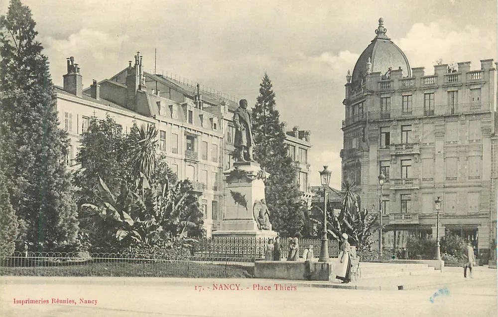 NANCY - PRAÇA THIERS — estátua monumental e edifícios — Imprimeries Réunies, Nancy, n°17 - Frente