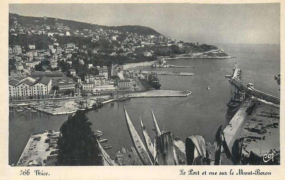 Vence — Le Port et vue sur le Mont-Boron — Les Belles Éditions Françaises - Recto