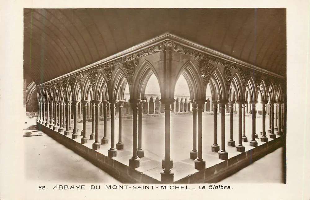 Abadia do Mont-Saint-Michel — O Claustro — Edição dos Monumentos Históricos - Frente