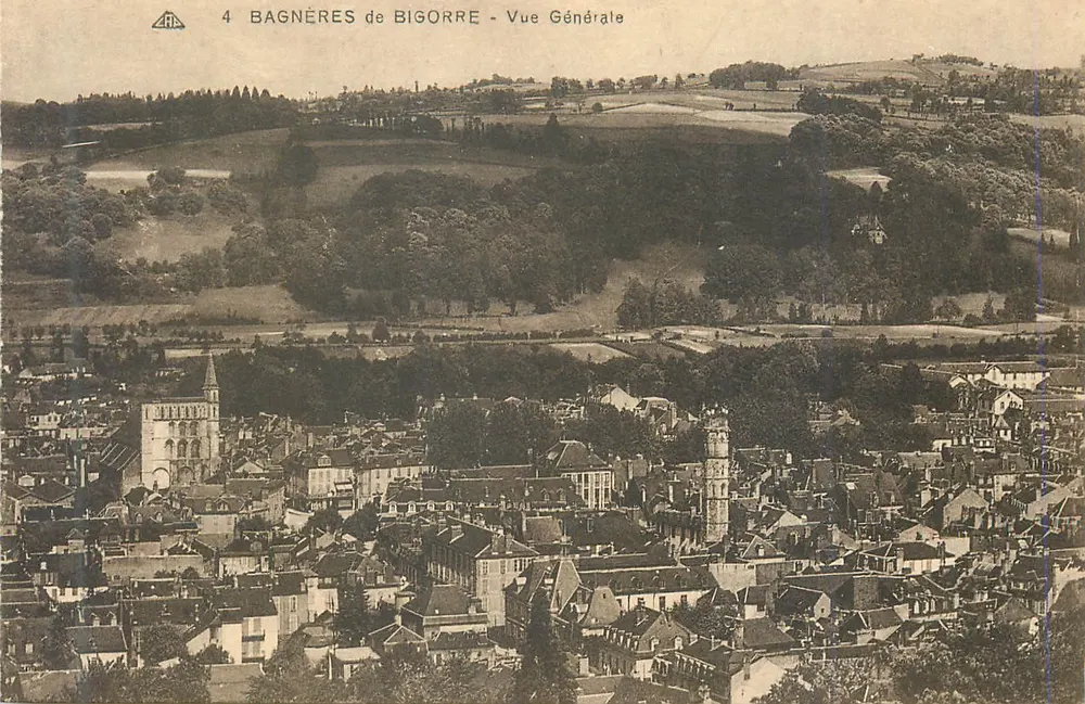 Bagnères-de-Bigorre - Vista Geral — Editor Bilhete postal antigo - Frente