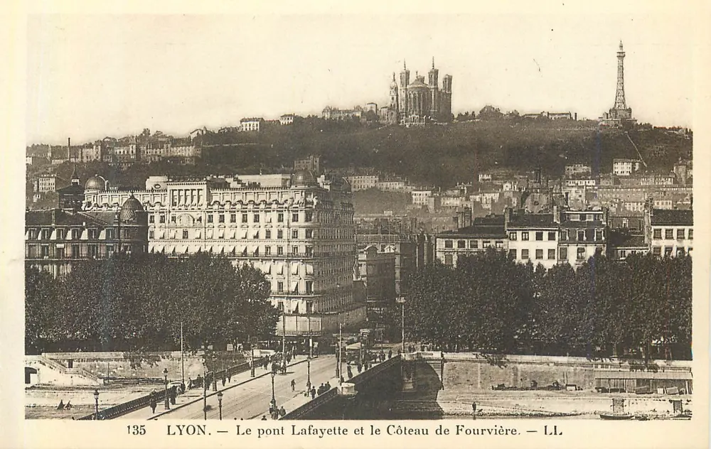 LYON. — Der Lafayette-Brücke und der Fourvière-Hügel. — L.L. - Vorderseite
