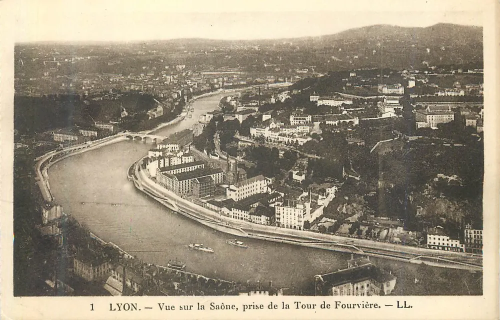 LYON — Ansicht der Saône, vom Fourvière-Turm aus — LL. - Vorderseite