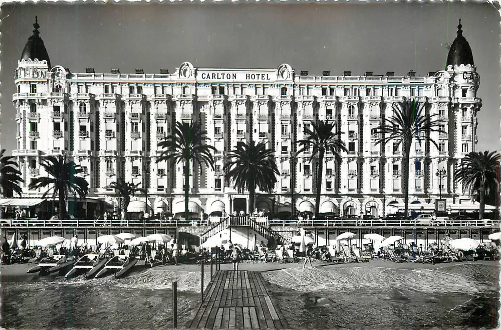 Hotel Carlton — Cannes — Edições Rella - Frente