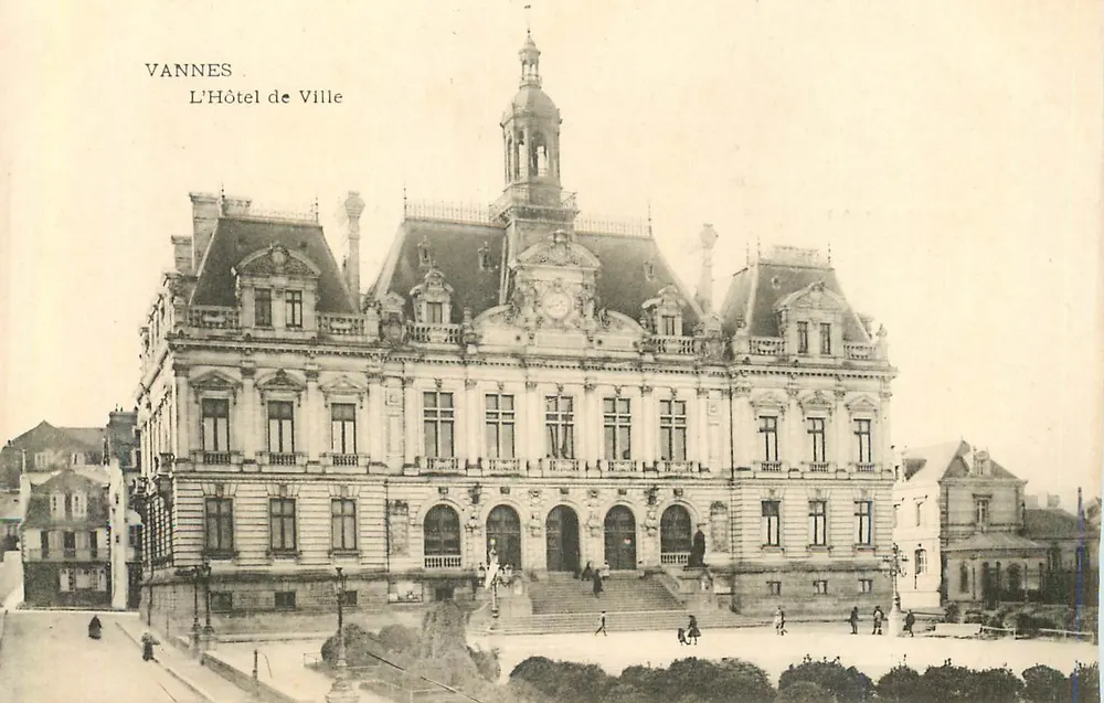 VANNES — O Hotel de Ville — editor não identificado - Frente