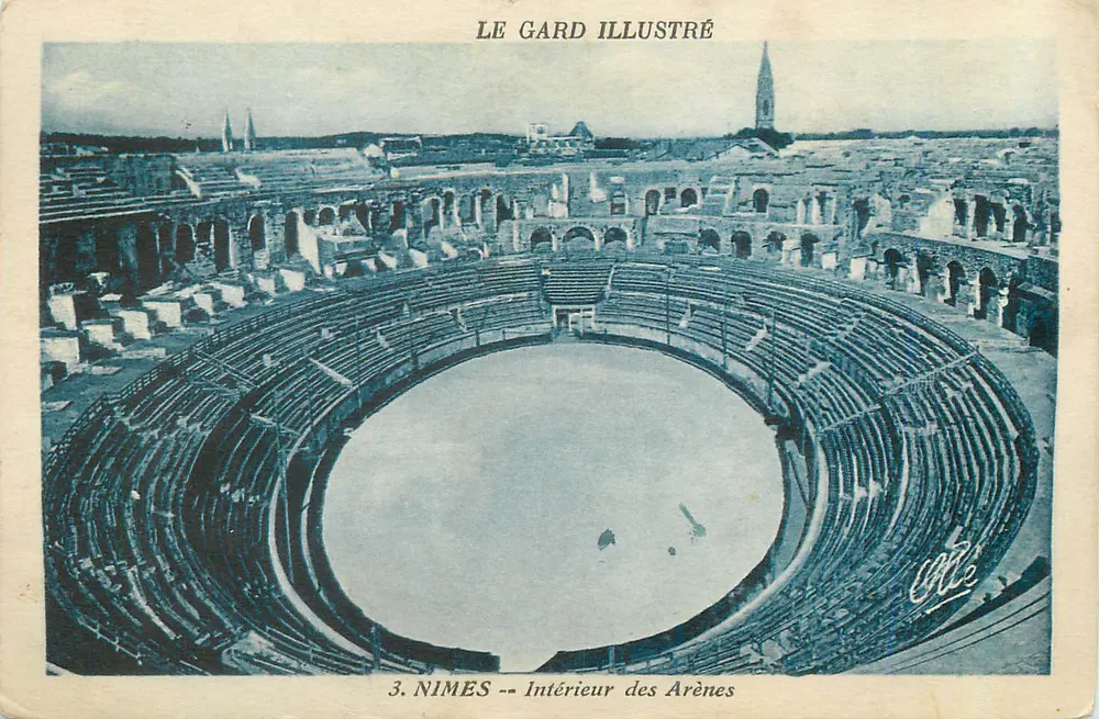 Nîmes — Interior das Arênes — LE GARD ILLUSTRÉ, n°3 - Frente
