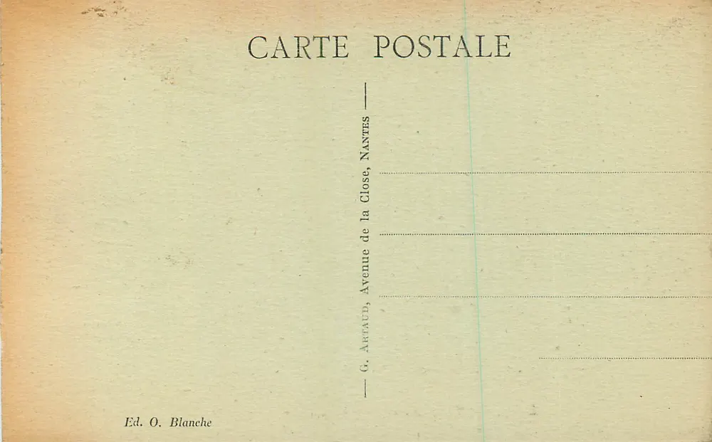 Lisieux - Praça Hennuyer — editor G. Artaud, Nantes - Verso