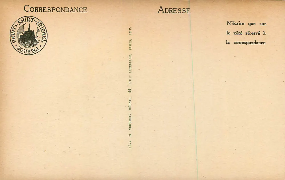 Le Mont Saint-Michel — Vue générale prise de la digue — LL - Verso