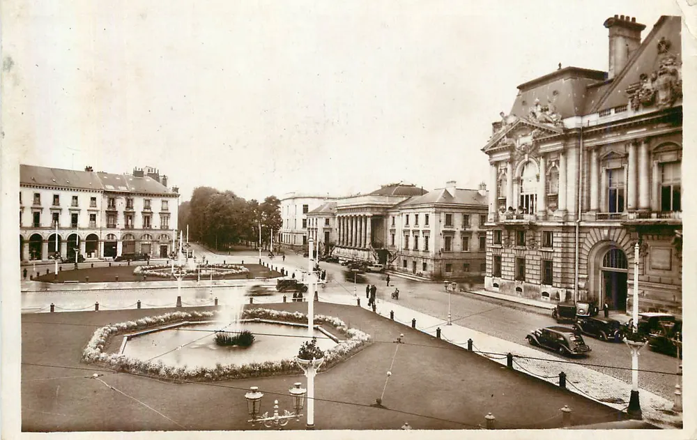 Place Jean-Jaurès — Tours — Edição La Gigoine - Frente