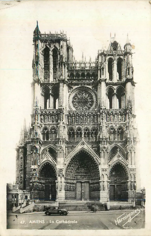 Amiens - A Catedral — Harmignies, n°47 - Frente