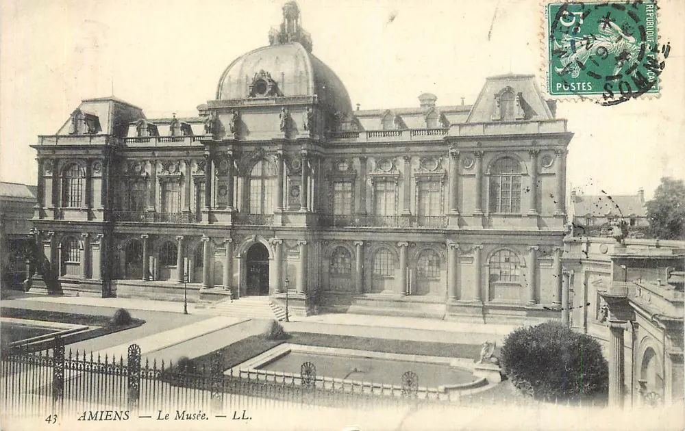 Amiens — O Museu — LL. - Frente