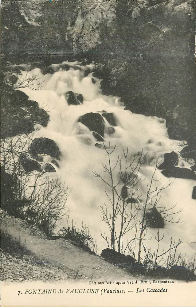 Fonte de Vaucluse — As Cataratas — Edições Artísticas Vve J. Brun, Carpentras - Frente