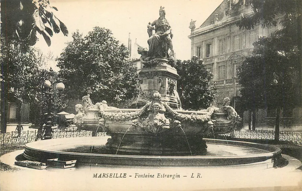 Marseille - Fontaine Estrangin — L.R. - Front