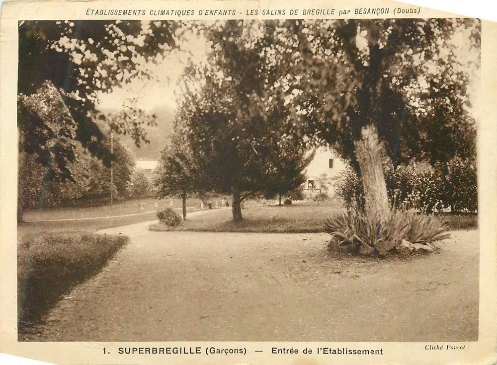 Superbregille (Garçons) — Entrada do Estabelecimento — Cliché Poncot - Frente