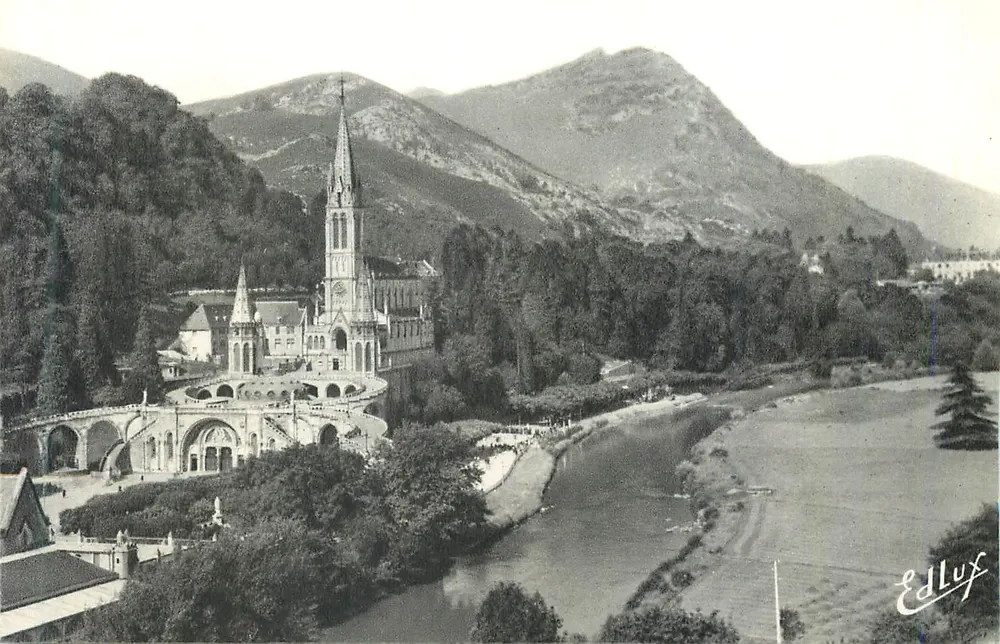 Lourdes — A Basílica e o Gave — Editor Edlux - Frente