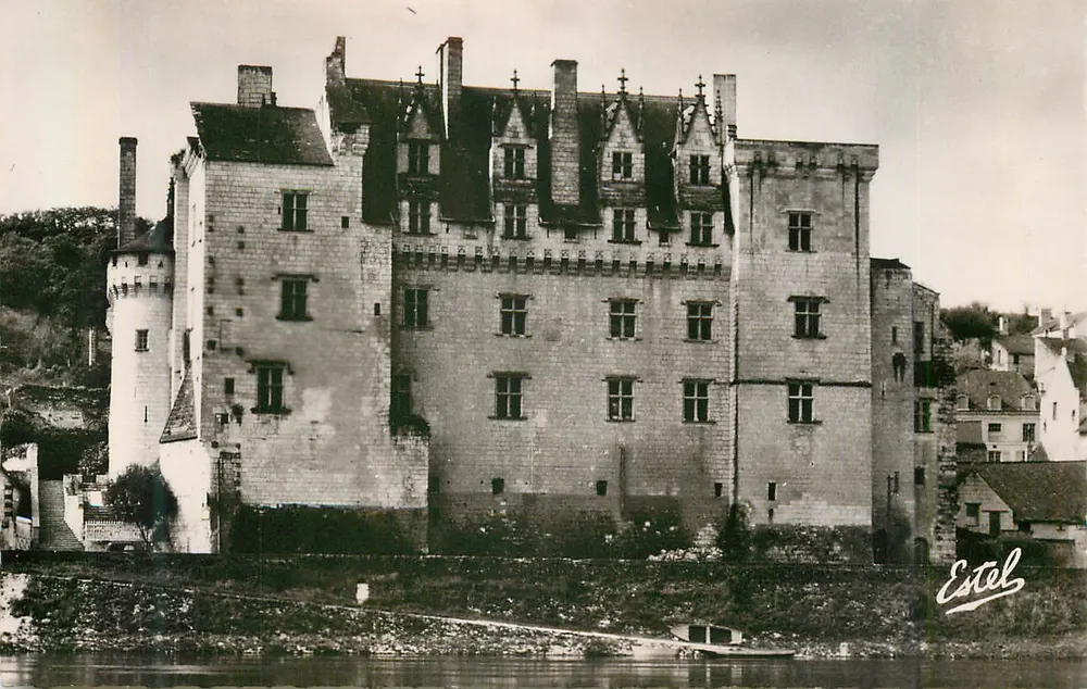 Castelo de Montsoreau — Fachada sobre a Loire — Éditions de Luxe Estel - Frente