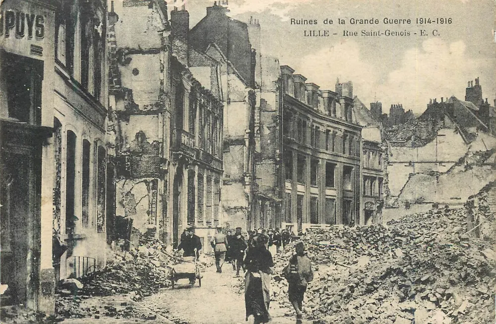 Ruines de la Grande Guerre 1914-1916 — LILLE — Rue Saint-Genois — E. C. - Recto