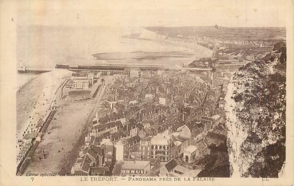 Le Tréport — Panorama près de la falaise — Édition spéciale des Nouvelles Galeries, n°7 - Recto