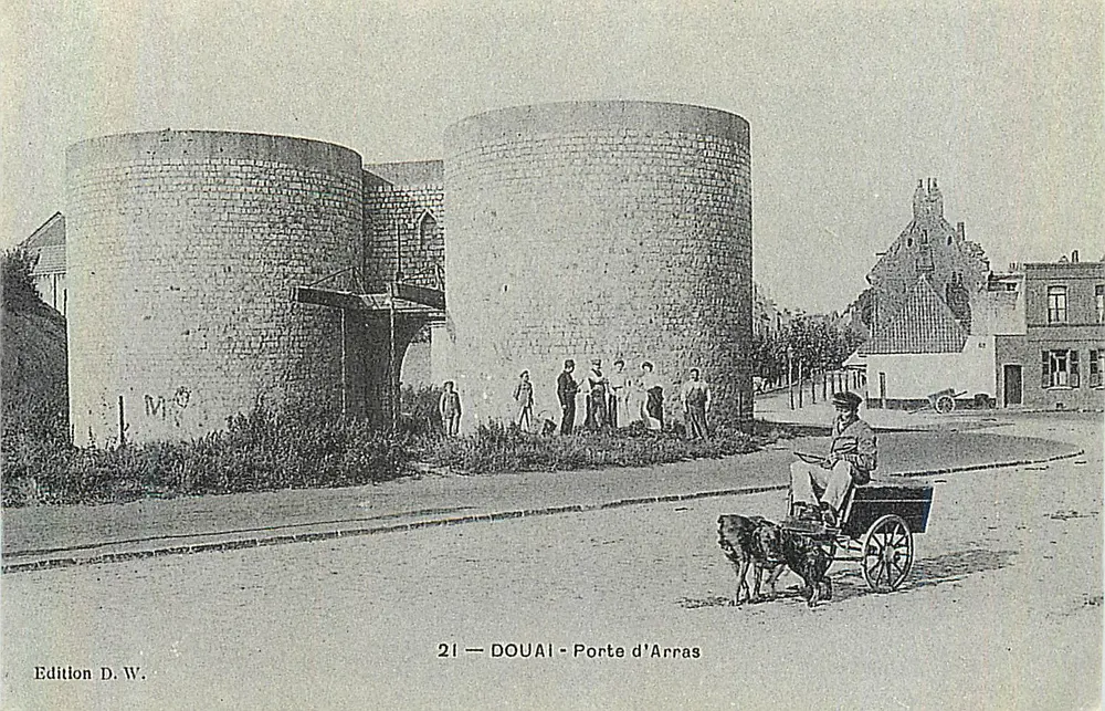 Douai — Puerta de Arras — Edición D.W. n°21 - Anverso