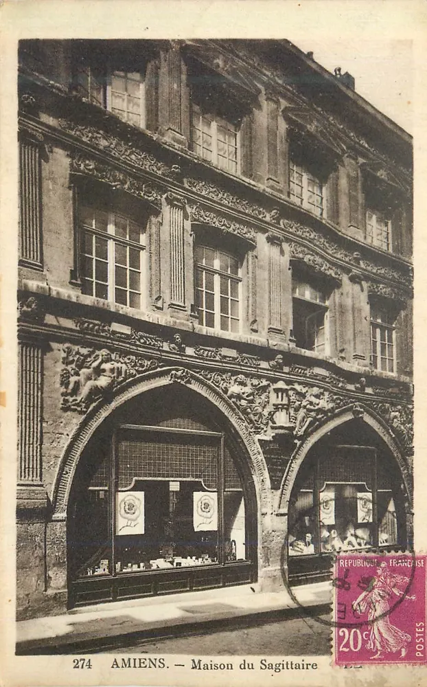 Amiens — Casa do Sagitário — Cie des Arts Photomécaniques - Frente