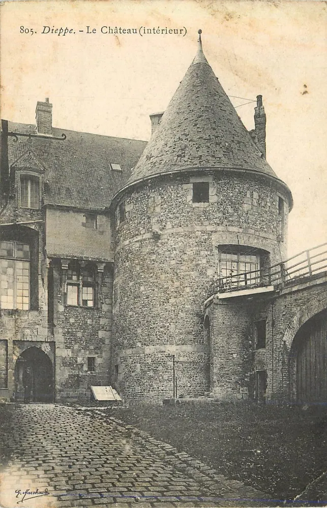 Dieppe - O Castelo (interior) — G. Harcouda, n° 805 - Frente