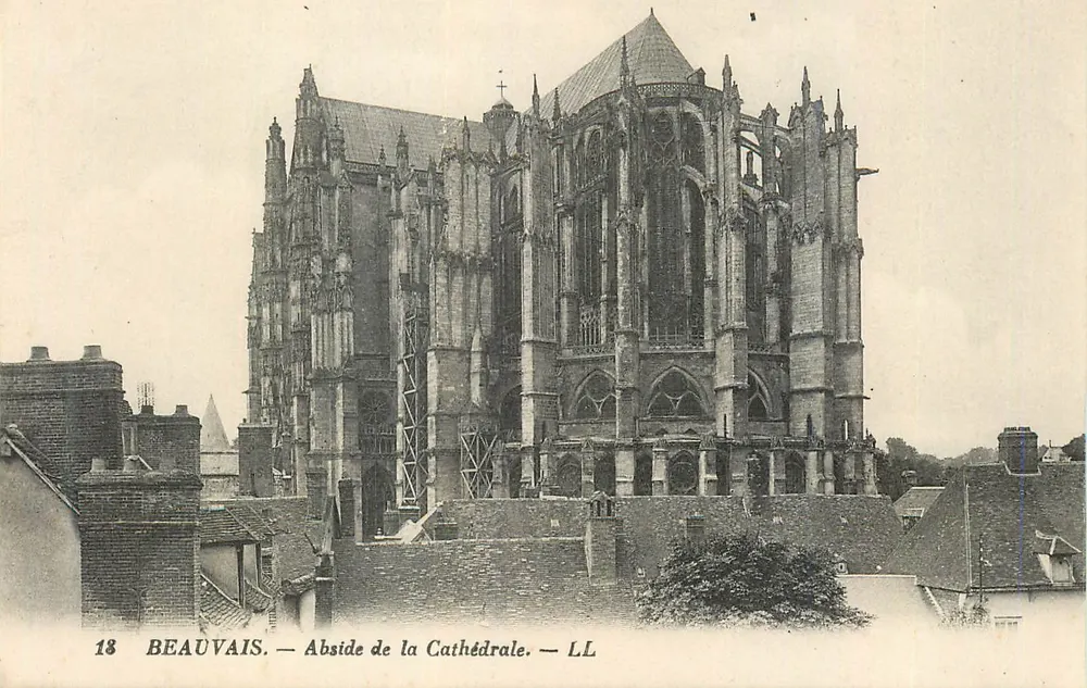 Beauvais — Abside da Catedral — LL - Frente