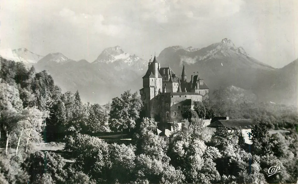 O Castelo de Menthon — Lago de Annecy — Réal-Photo, Paris - Frente
