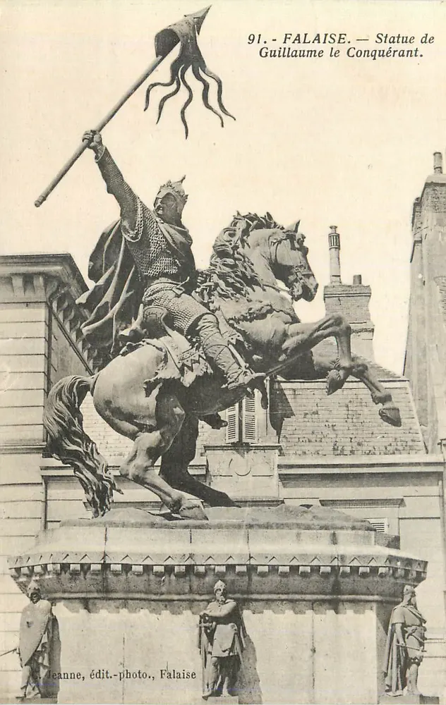 FALAISE — Estátua de Guilherme o Conquistador — Jeanne, edit.-foto, Falaise - Frente